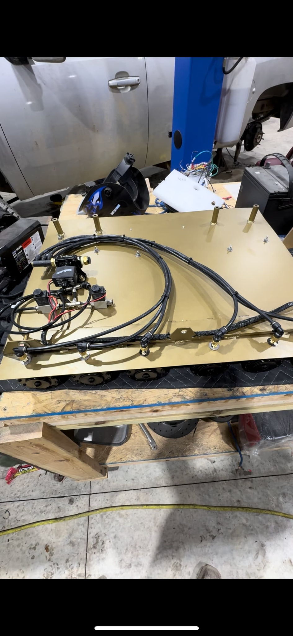 Ethan's 2021 Chevrolet Silverado 2500 HD Train Horn Install