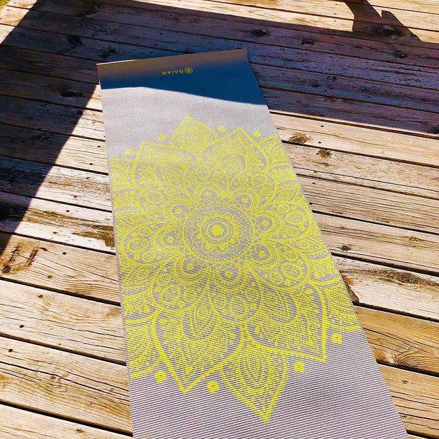 Buy Gaiam Premium Citron Sundial yoga mat online