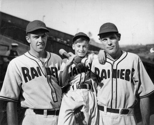 seattle rainiers throwback