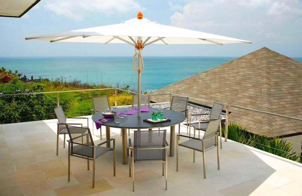 Patio Decor Tips That Are Breezy Beautiful 2modern