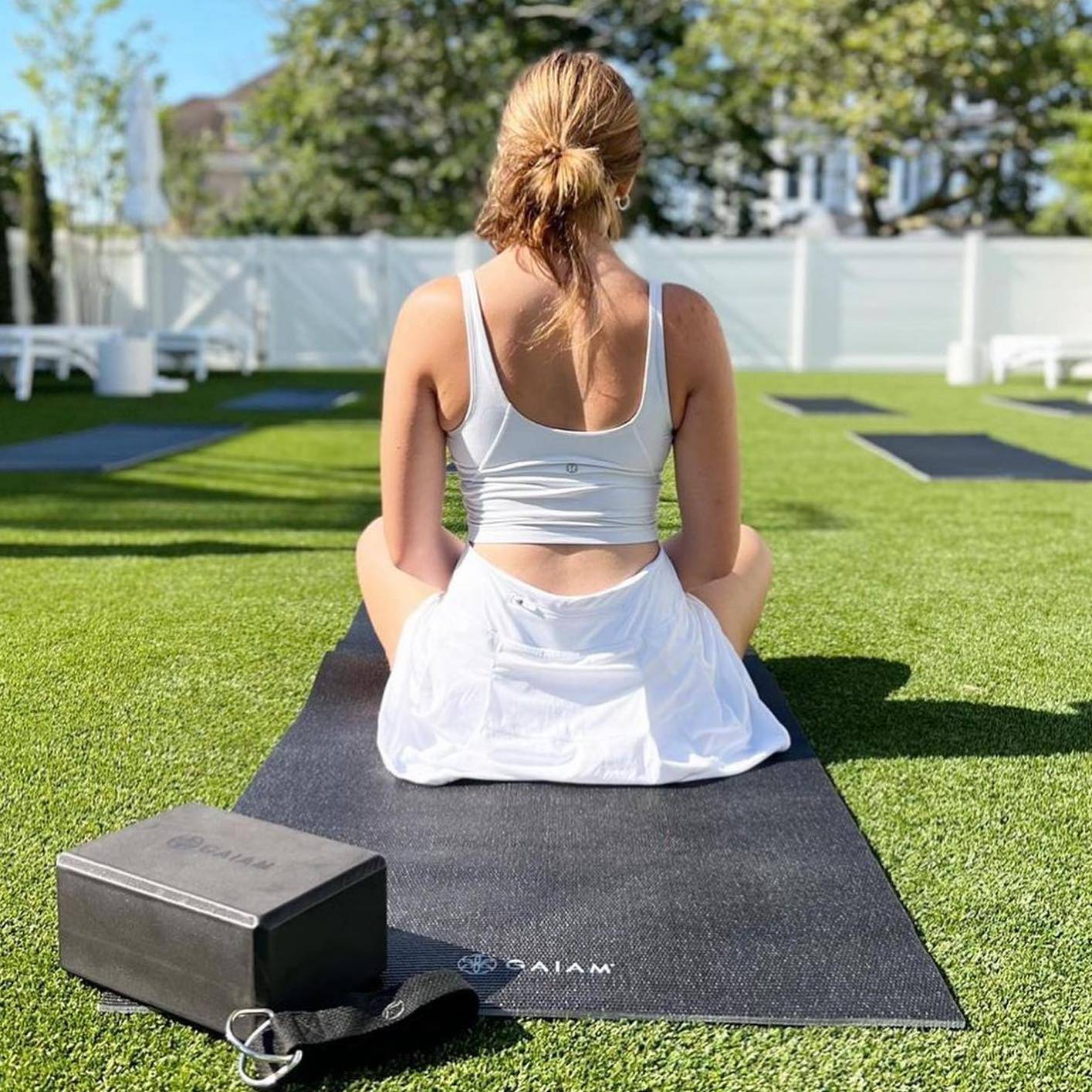 Gaiam - Breathing in peace, exhaling strength. ✨ #ForEveryBody #YogaApparel  #ActiveWear #WorkoutApparel #Zen #YogaLife #Yogi #Mindfulness #YogaEveryday  #InnerPeace #FitnessClothes #FitnessWear