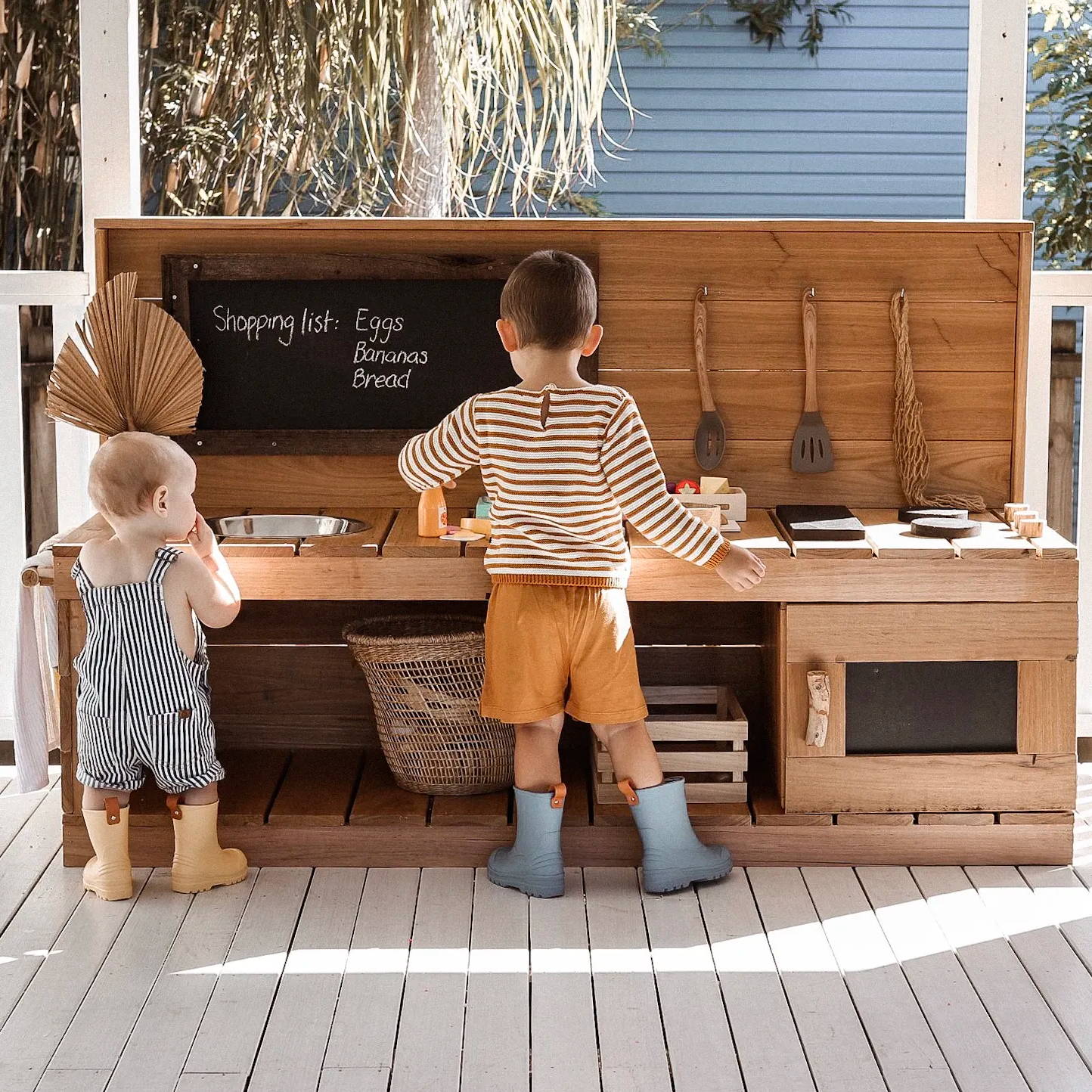 Wooden Kids Mud Kitchen