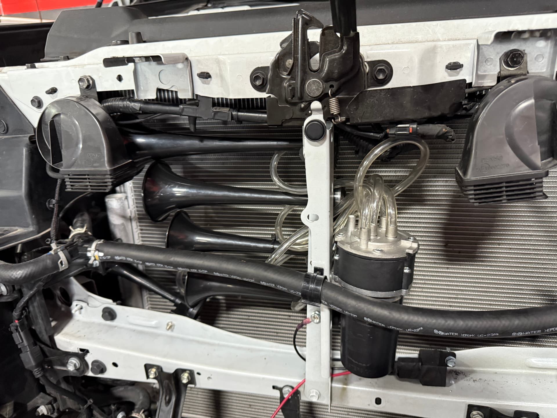 Jay's 2024 Toyota Tundra Train Horn Install