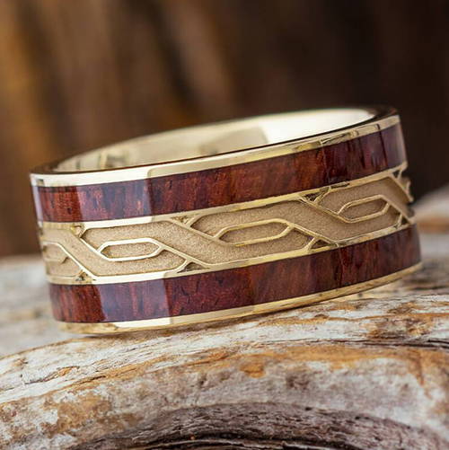 Celtic Ring With Rosewood