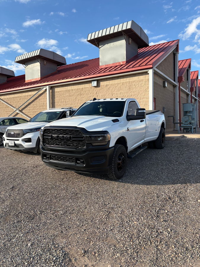 Sean's 2024 RAM 3500 with Spare Tire Delete Kit overview photo 1