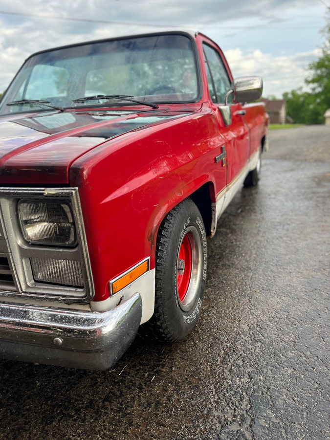 Mike's 1987 Chevy R10 Train Horn Install with Shocker XL Train Horn