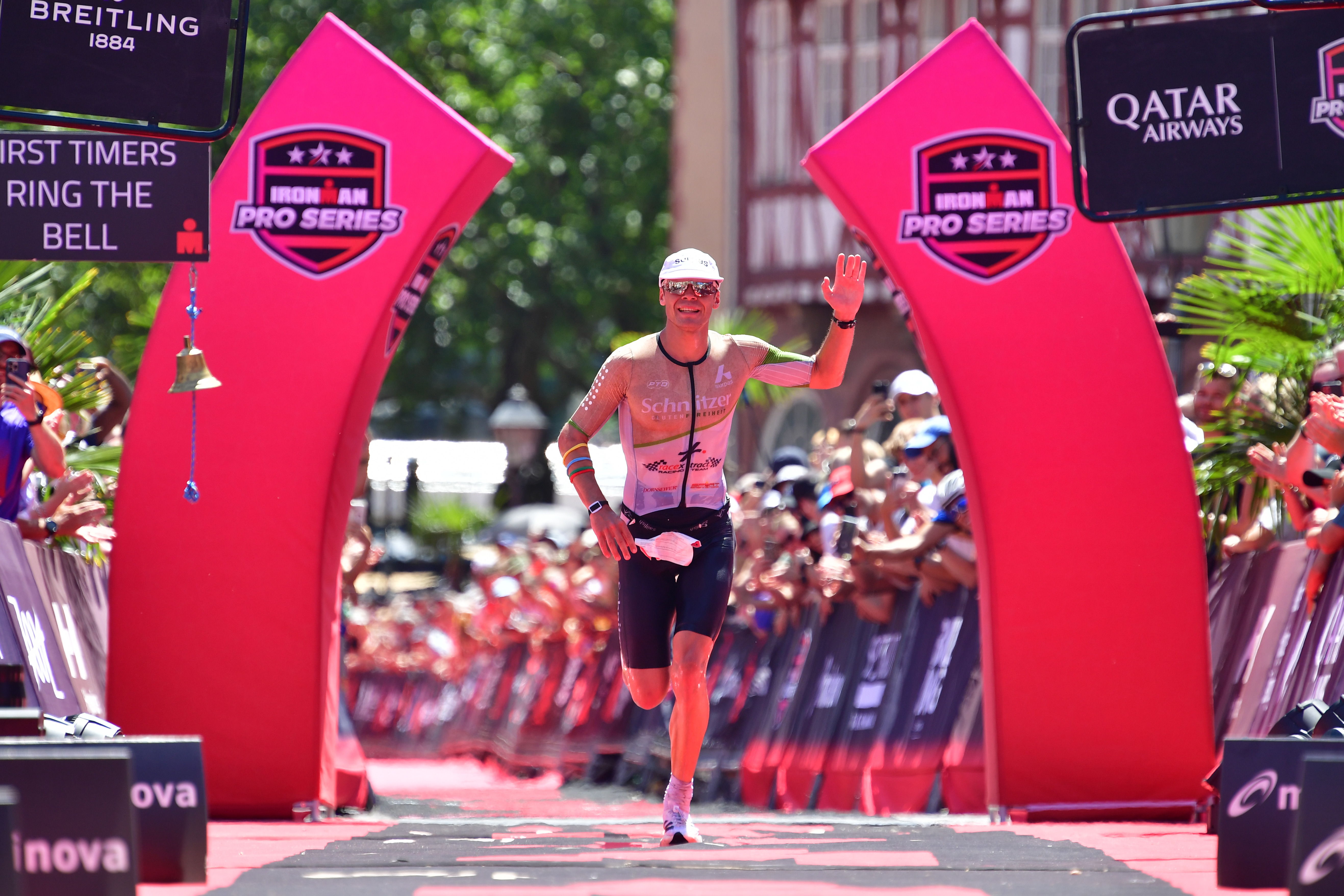 Jonas Hoffmann aus Deutschland erreicht bei der IRONMAN Frankfurt European Championship 2025 den fünften Platz.
