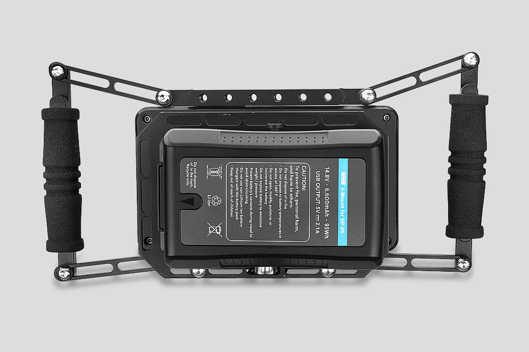 Proaim Director's Cage for 4”-7” LCD Camera Monitors | With V-Mount Plate