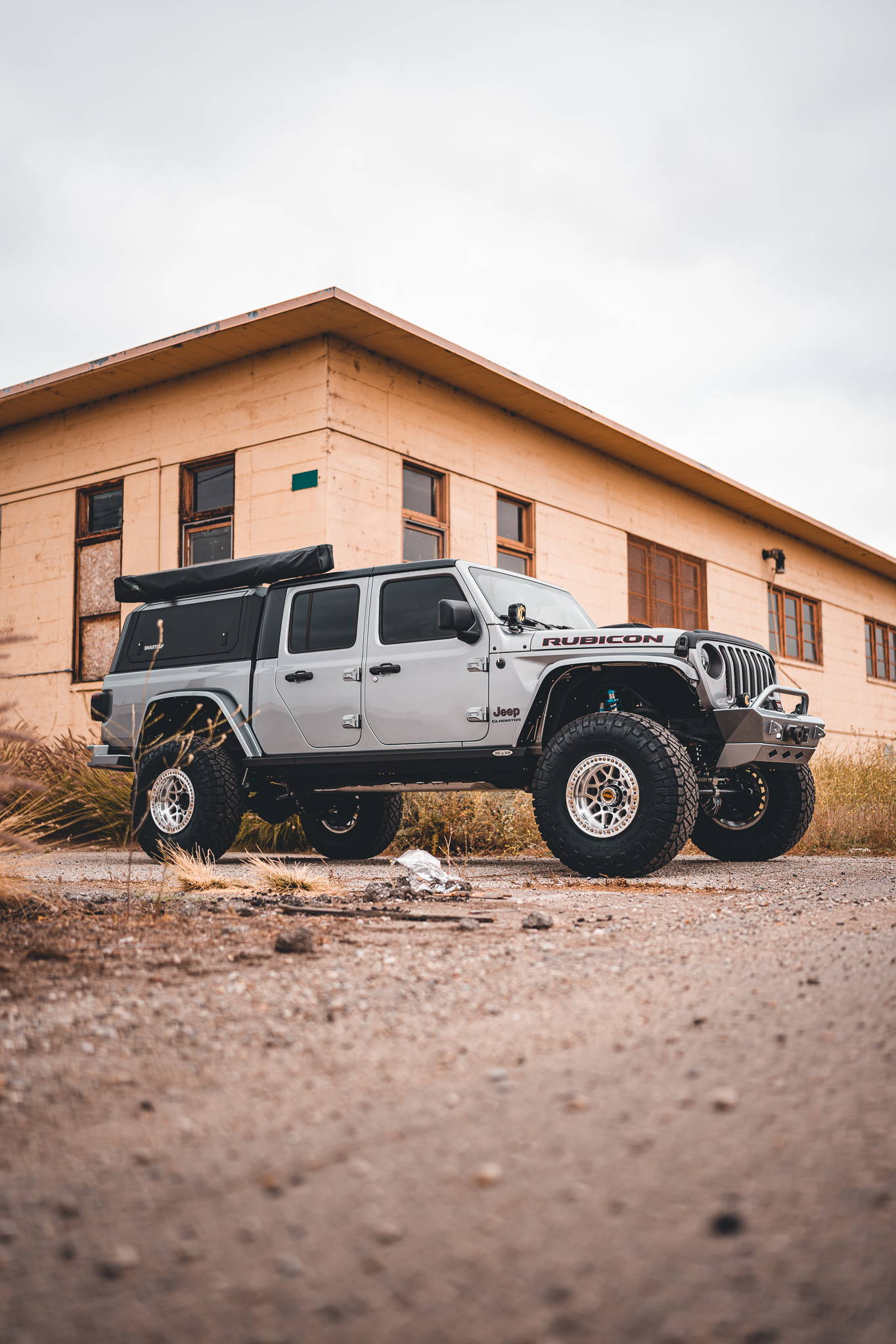 The Ultimate Off-Road Warrior: Rebel Off Road's Jeep Gladiator with SmartCap and Recon Coilover Kit