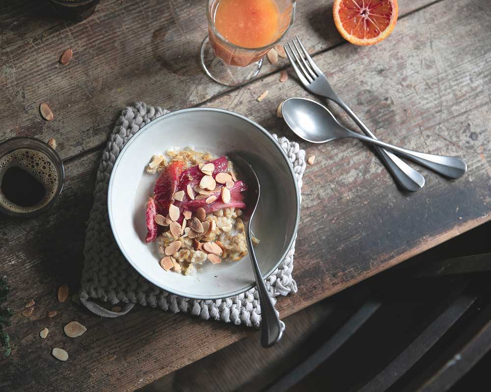 Baked Almond & Cardamom Porridge