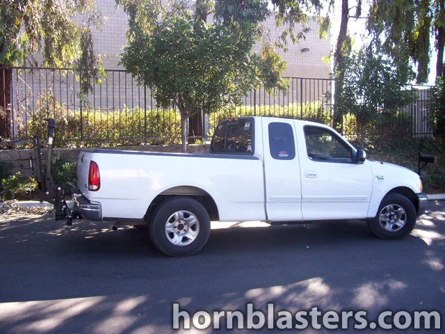 2000 Ford F150 Super Cab Train Horn Install
