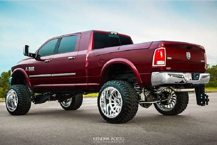 Red Ram using BulletProof Hitches Extreme Duty 12