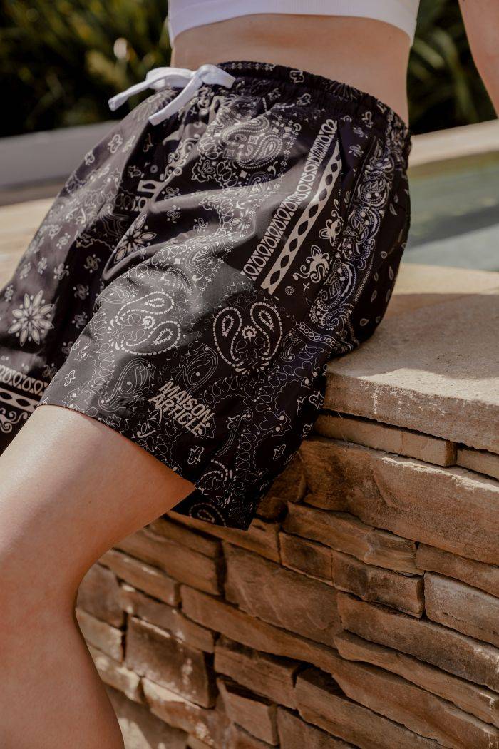 maison article brown paisley shorts on female model