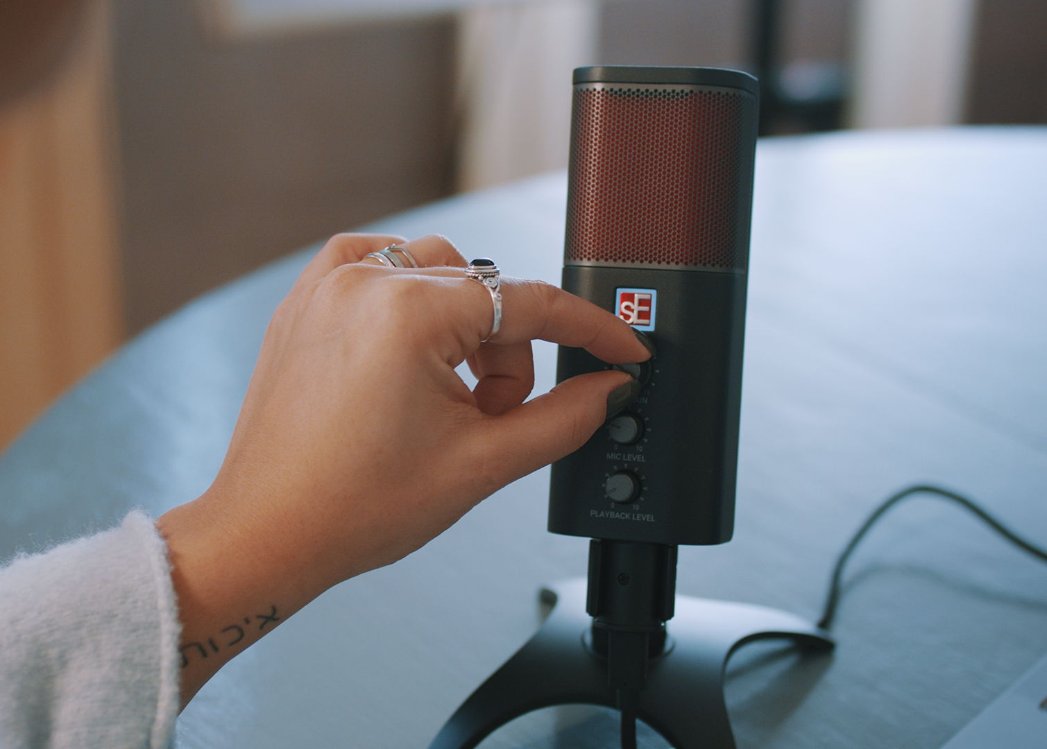 Small Space, Big Sound: Setting Up a One-Device Home Studio