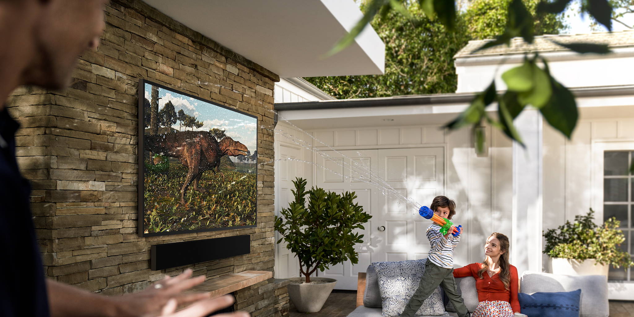 Téléviseurs extérieurs Samsung | SONXPLUS Val des sources