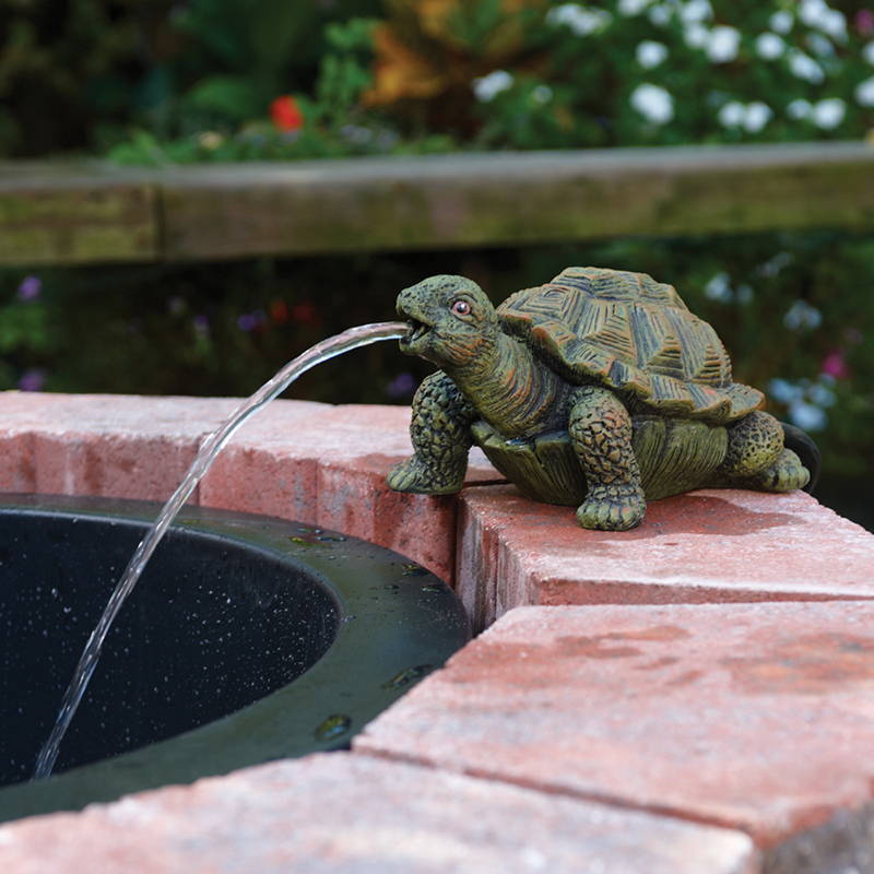 pond spitter in use