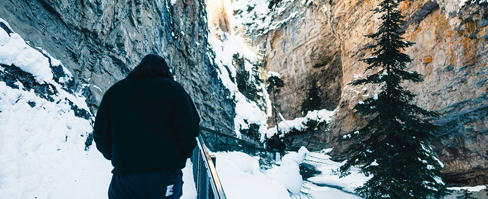 Essential Cold-Weather Accessories You Shouldn’t Forget for Cold-Weather Travel