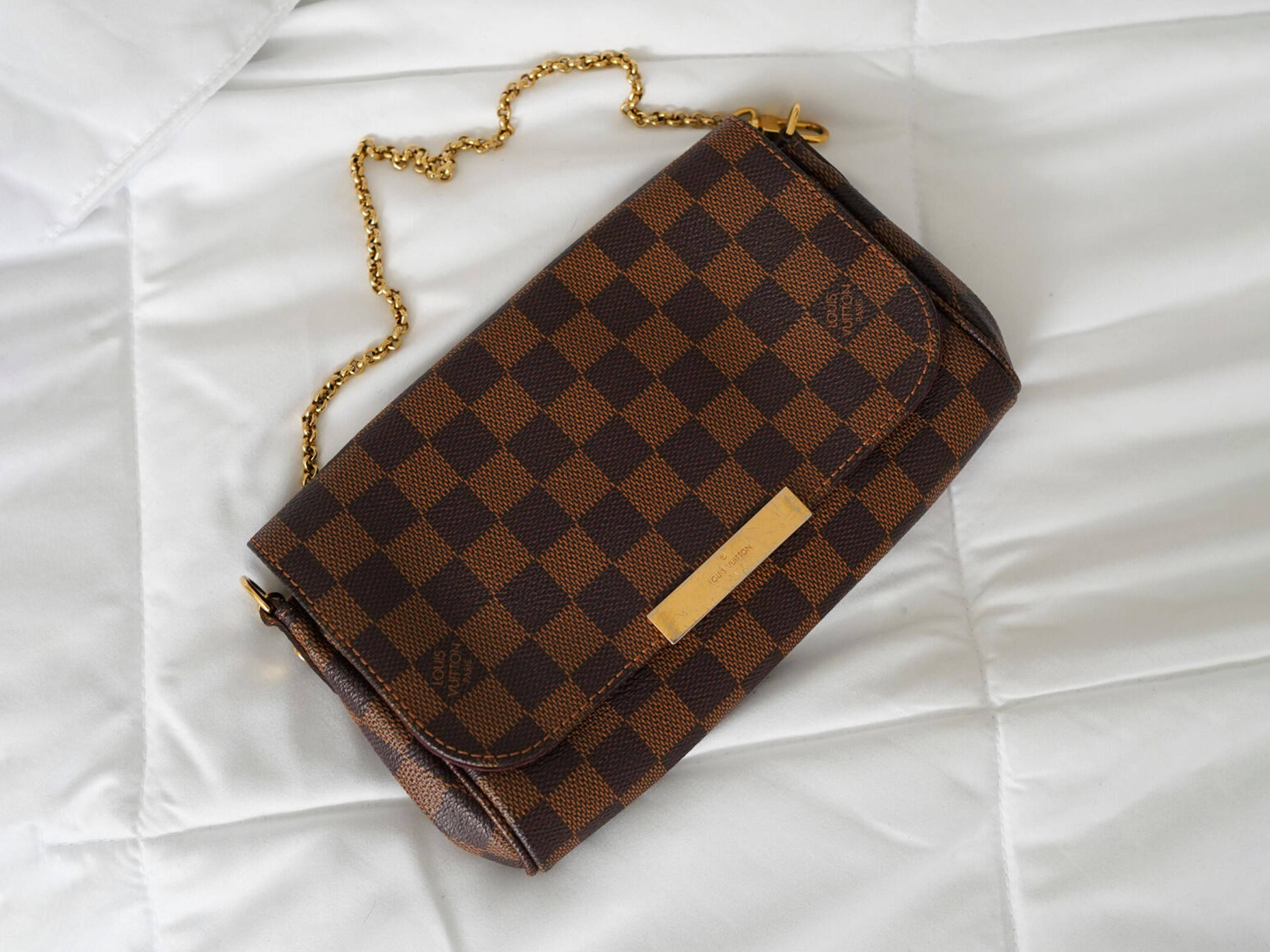 Shop second hand designer travel bags  Étoile Luxury Vintage – l'Étoile de  Saint Honoré