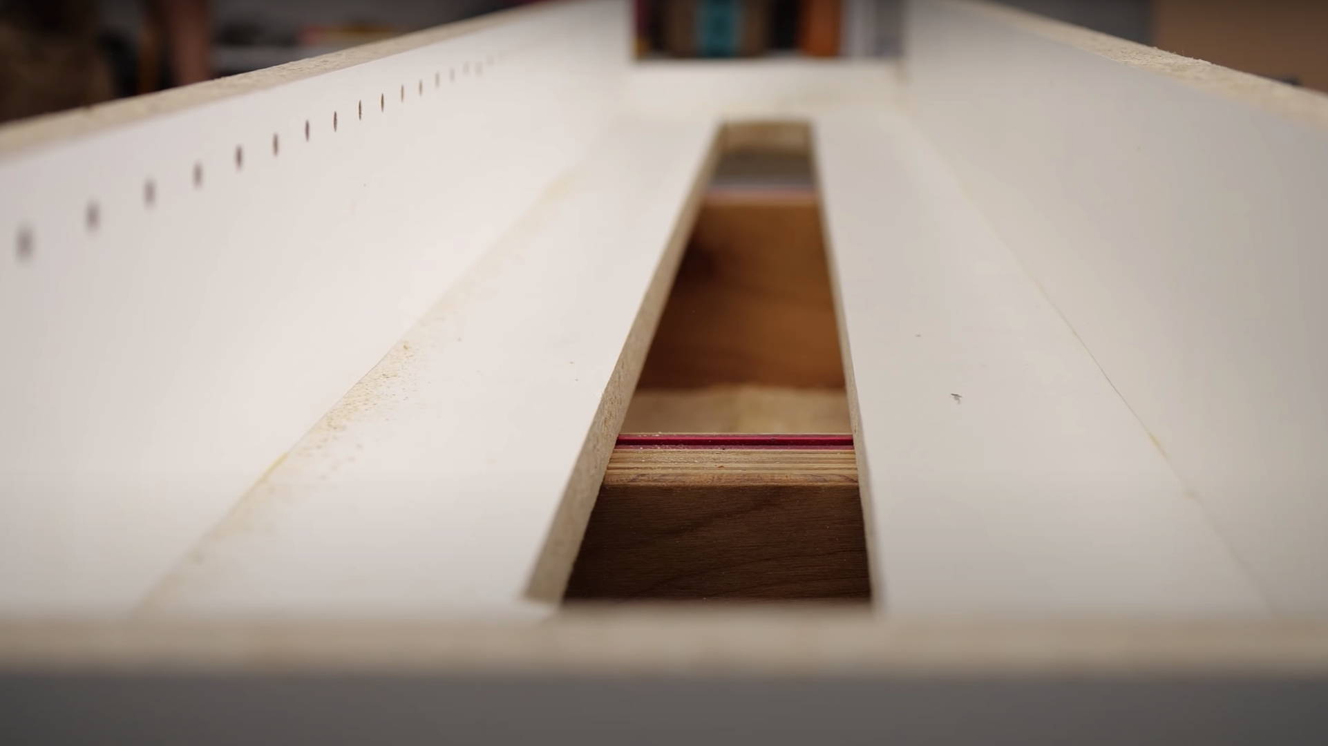 Slab-flattening jig for router