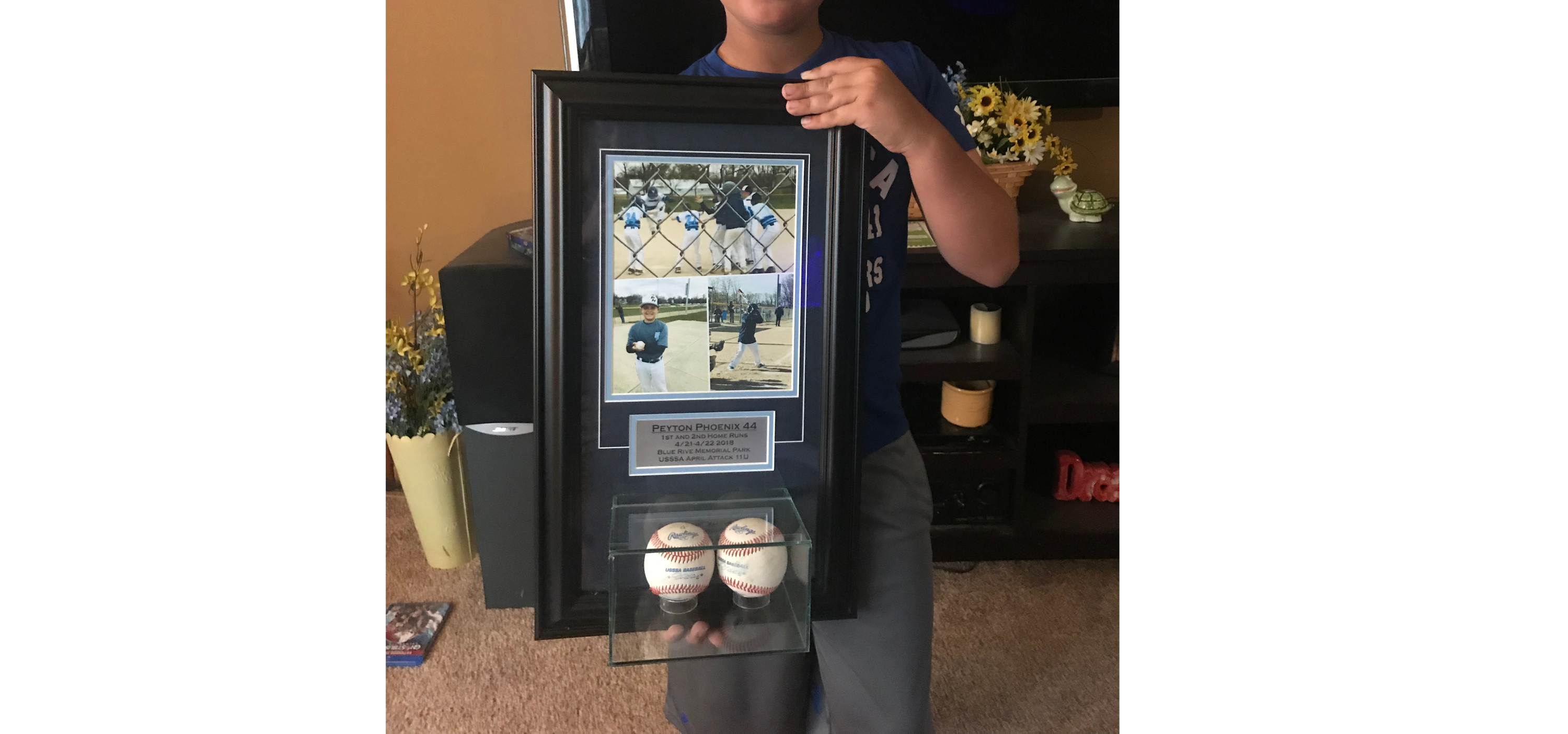 7 Cabinet Baseball Display Case