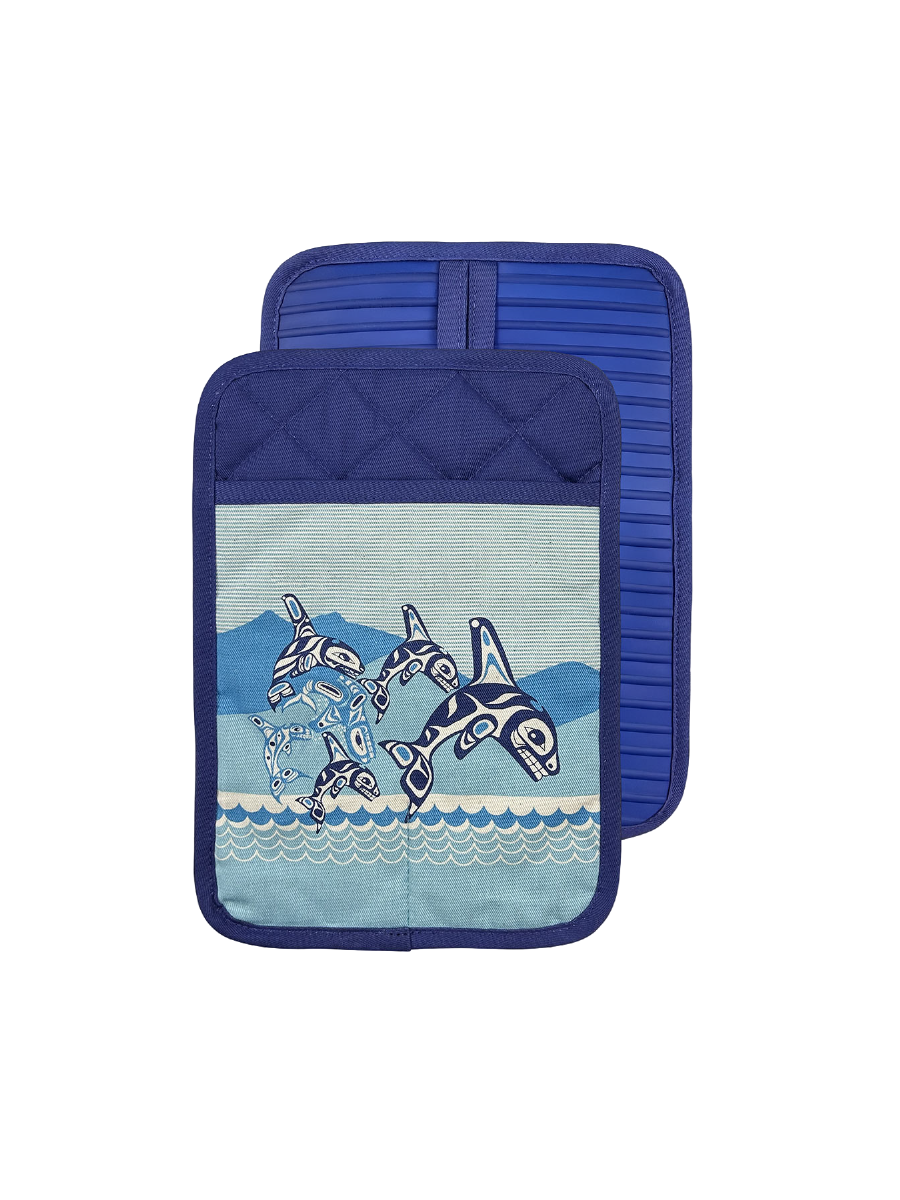 Orca Family Oven Mitt
