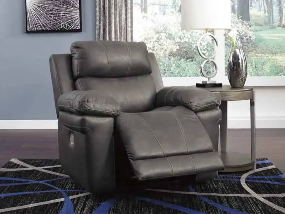 What Are The Features & Benefits Of Power Recliners 