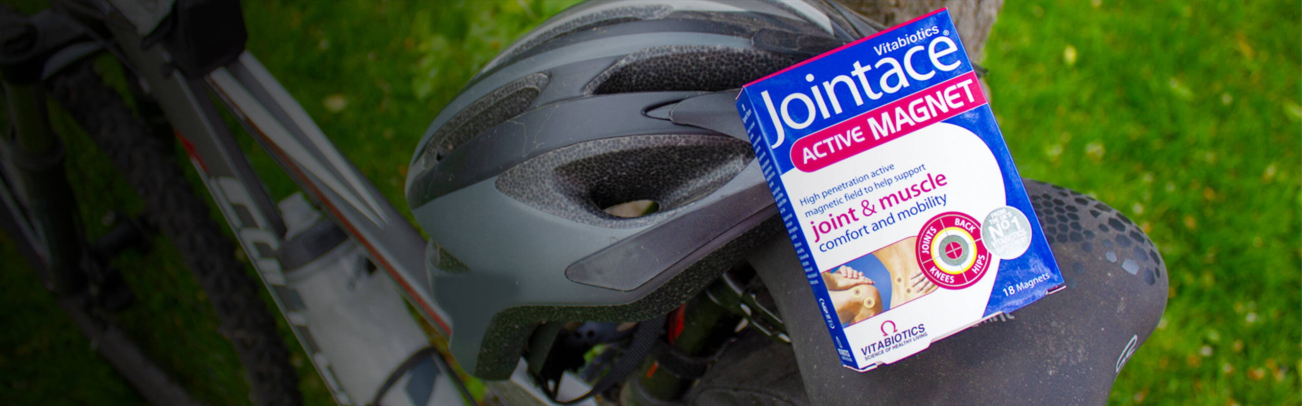  There’s nothing magic about magnets, but they’re a complementary approach to a healthy lifestyle and supplements like Jointace Glucosamine and Chondroitin. Free from side effects, Jointace Active Magnet targets joints and muscles with a strong active field – so you can lead a strong, active life. 