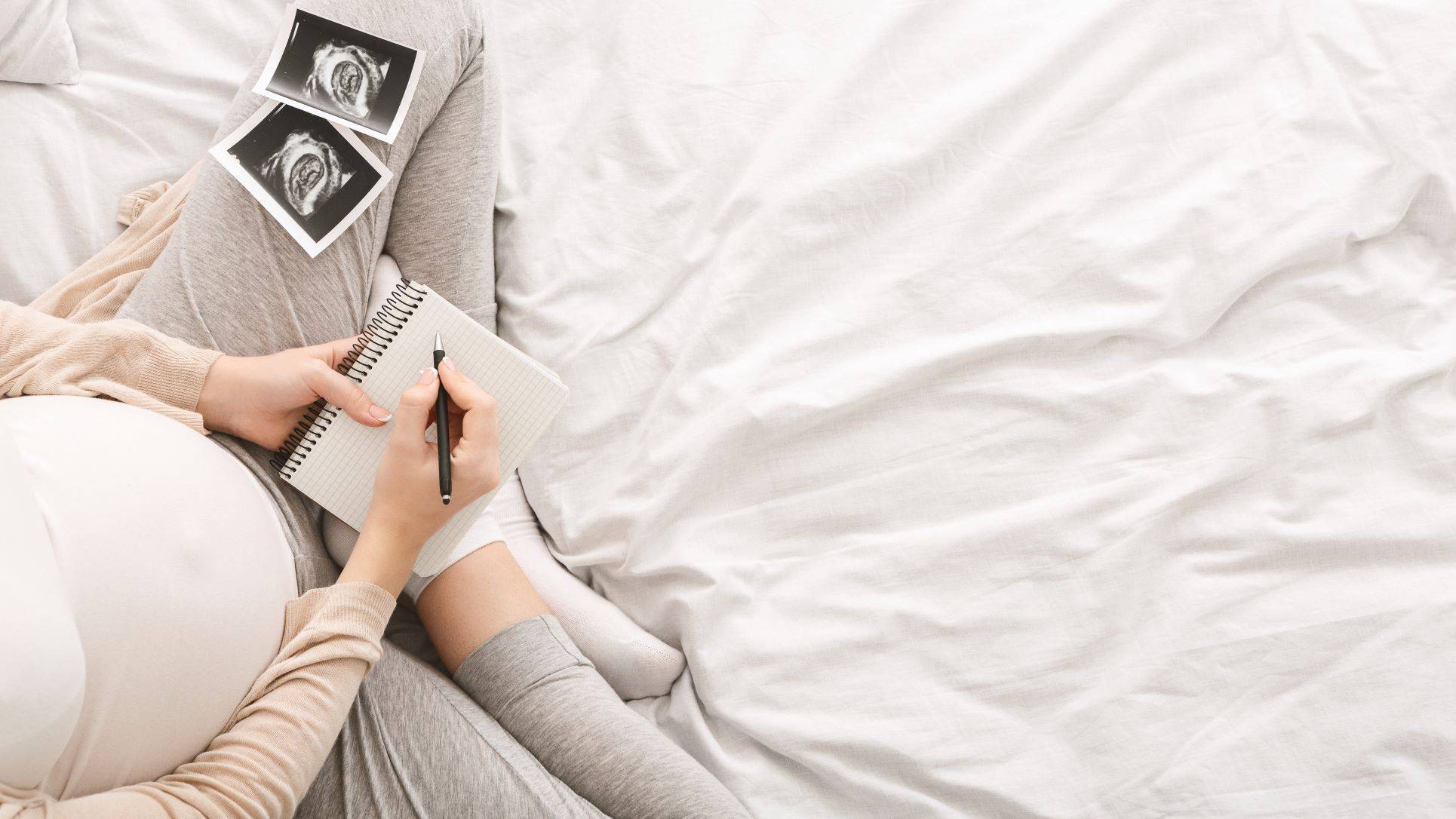 How to save money during pregnancy = money-saving tips