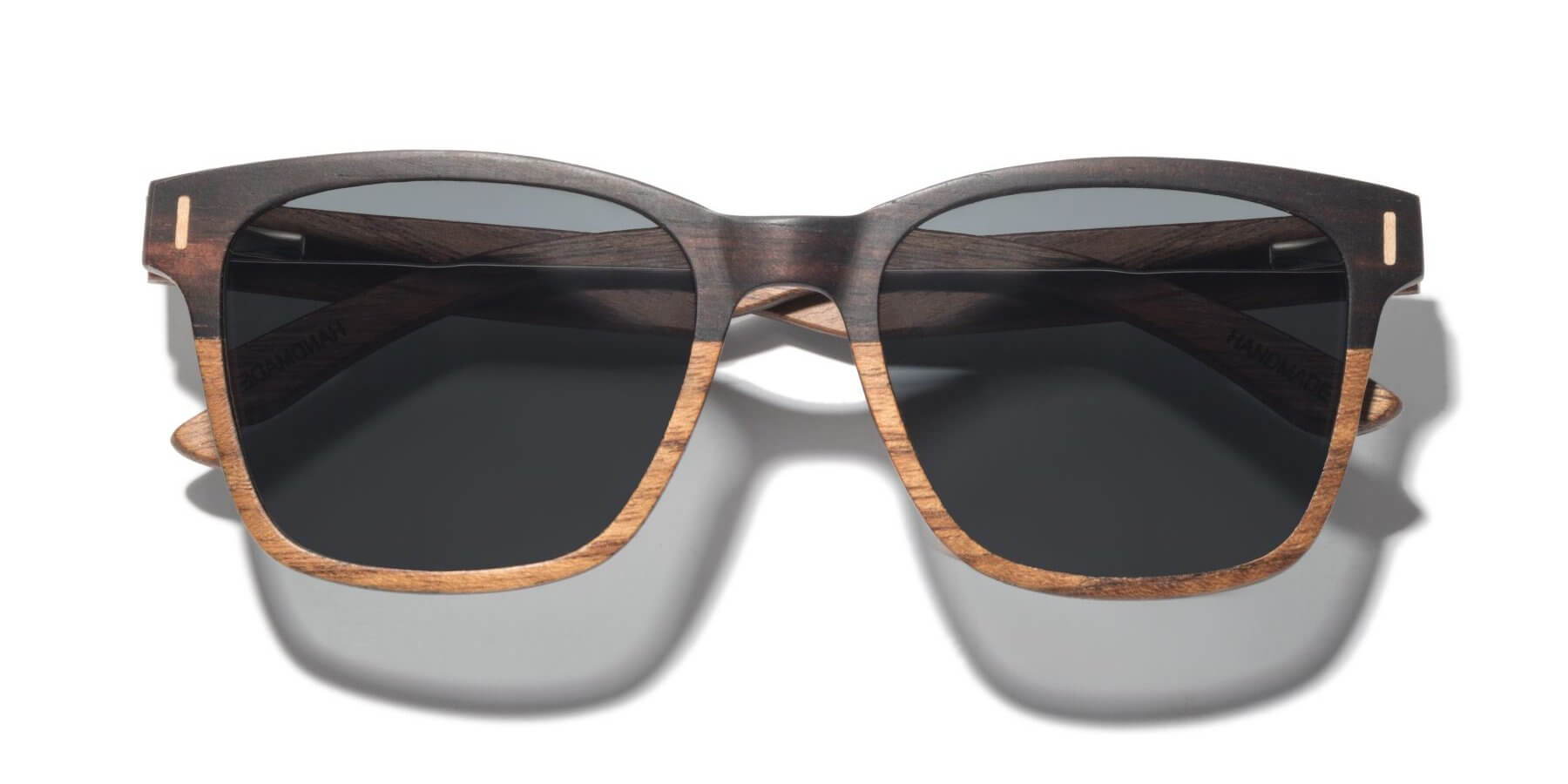 Kraywoods Oxford, Men square ebony wood sunglasses with 100% UV protection and polarized lenses
