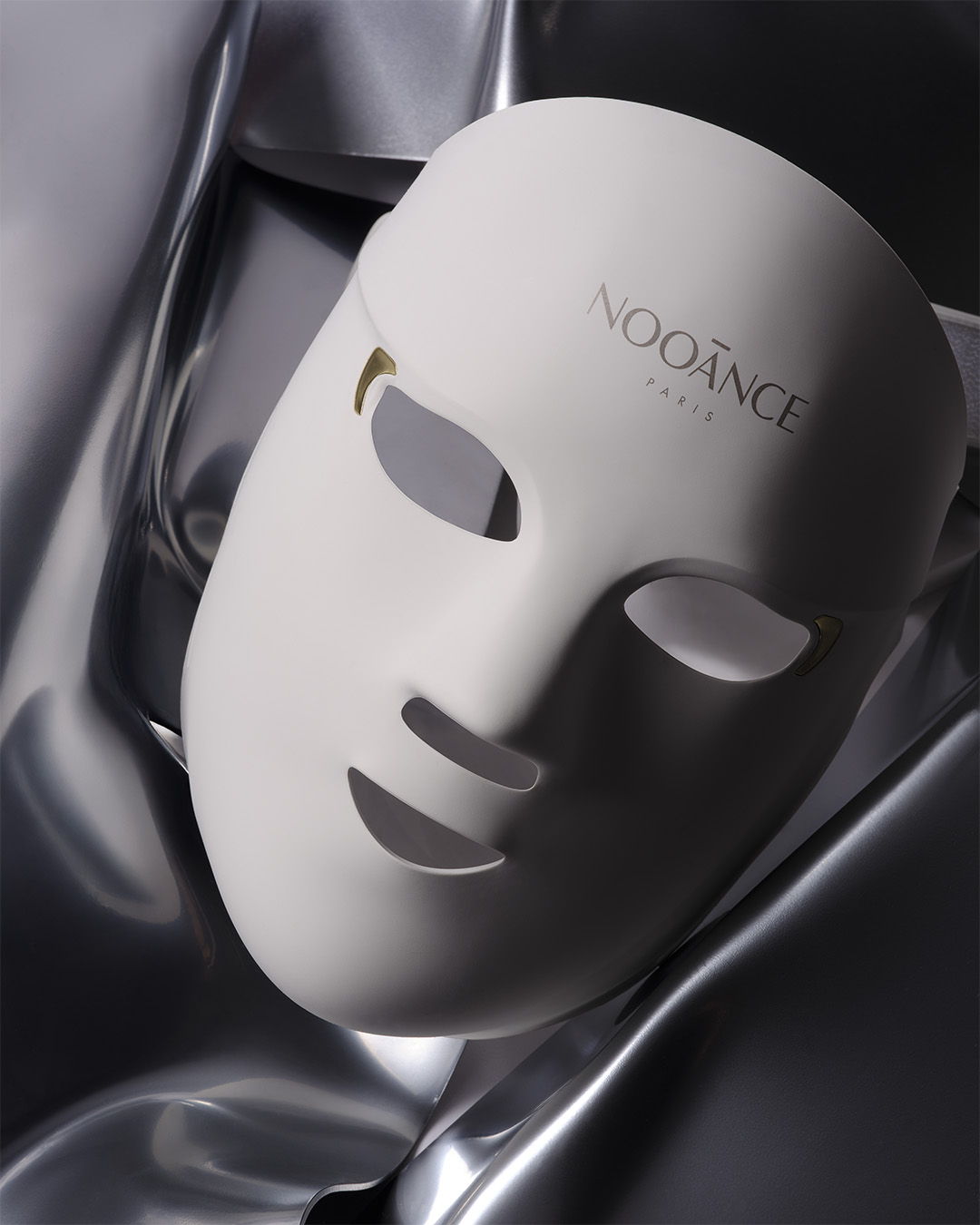 #seo: face mask led Nooance