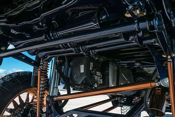 Undercarriage black train horn trumpets FOX coilovers copper suspension links CaliCustomsOKC 2017 Nissan Titan Conductor's Special 544K Nightmare Edition gallery photo 2