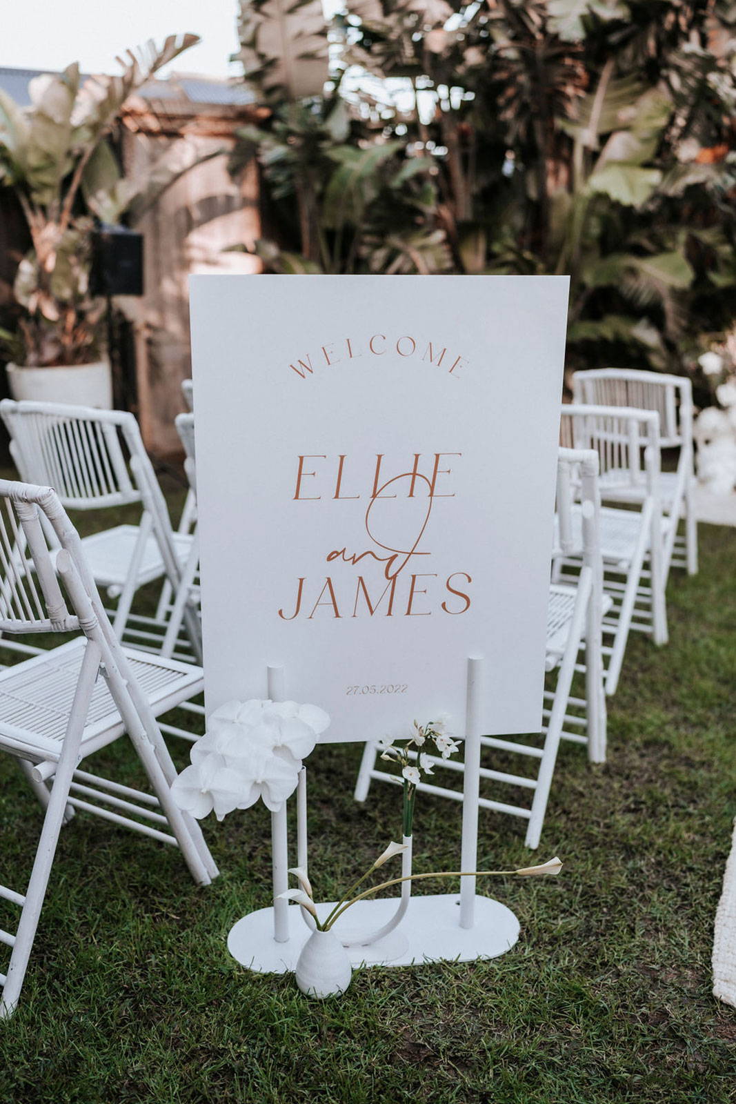 Ellie & James welcome sign