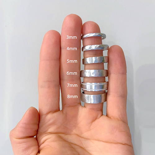 8mm Ring On Woman s Hand Shop