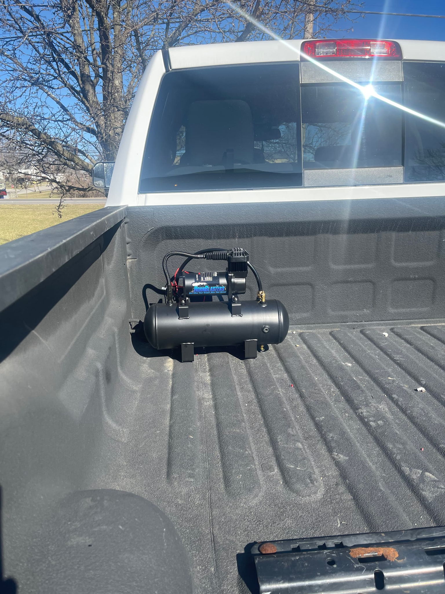 Darrian's 2016 RAM 2500 Train Horn Install