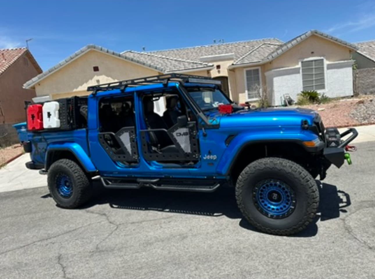 Jason's 2022 Jeep Gladiator Train Horn Install with 4-Chime 3-Liter Air Horn Kit