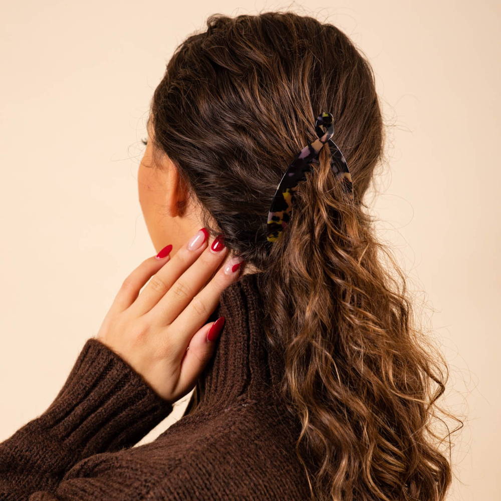The Accessories You Need To Style And Maintain Curly Hair | Tegen  Accessories