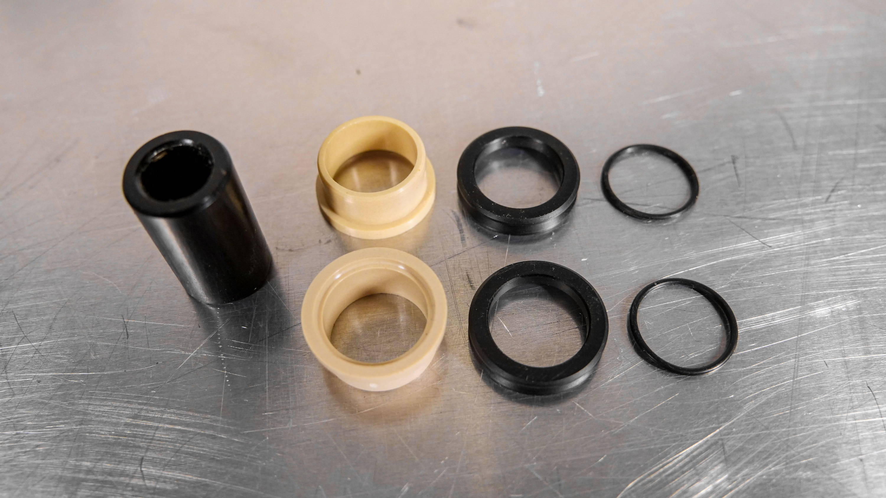 mtb mountain bike shock hardware with igus bushings and o-rings