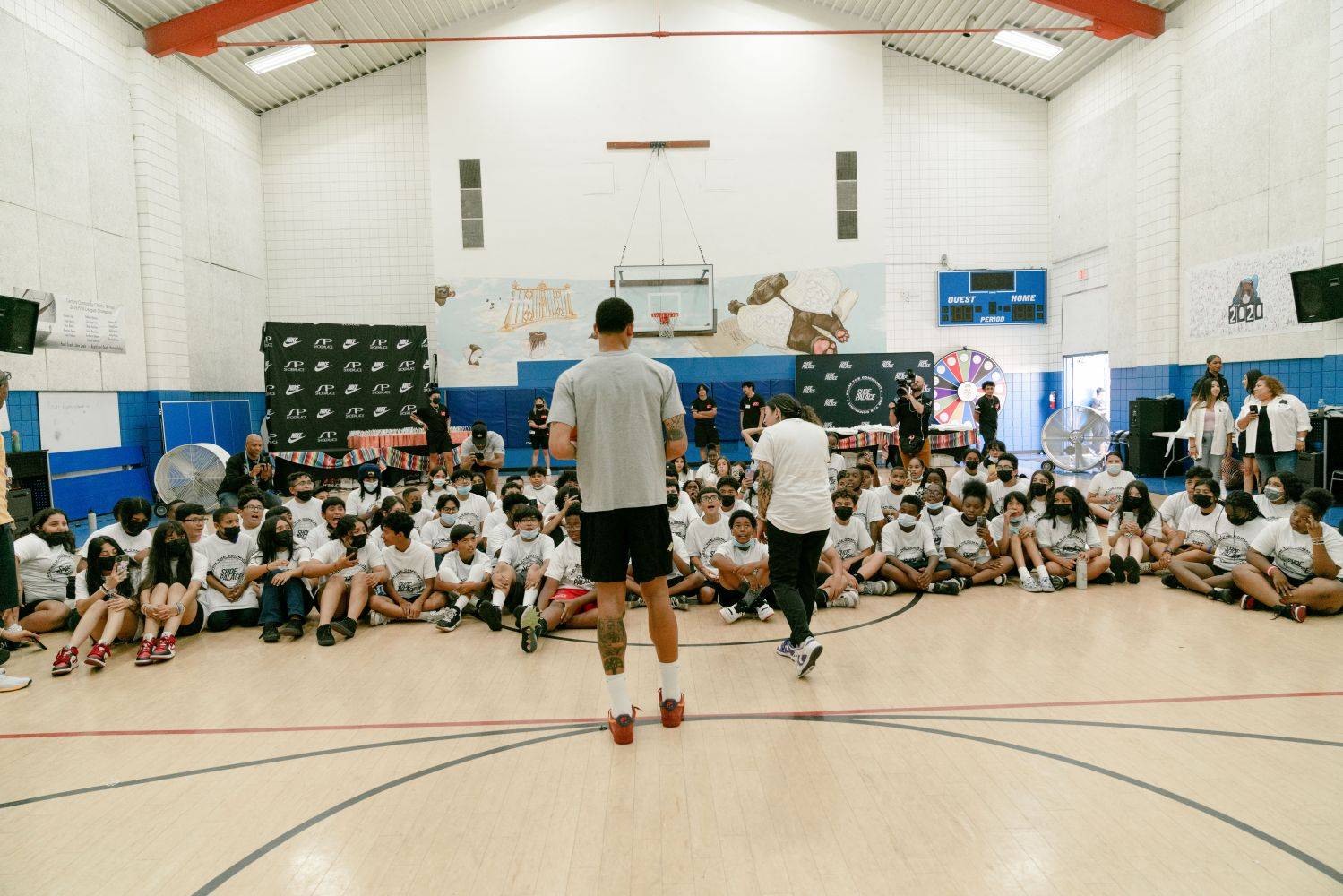 juan toscano talking to the kids