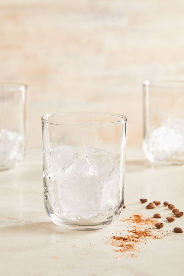 Glass of ice