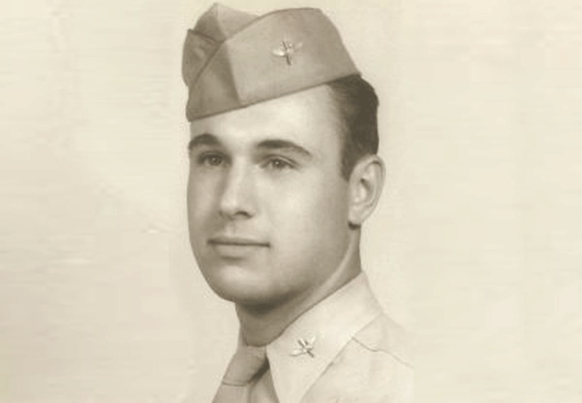 Photograph of Bill Winger during his service in the U.S. Army Air Corps during World War 2