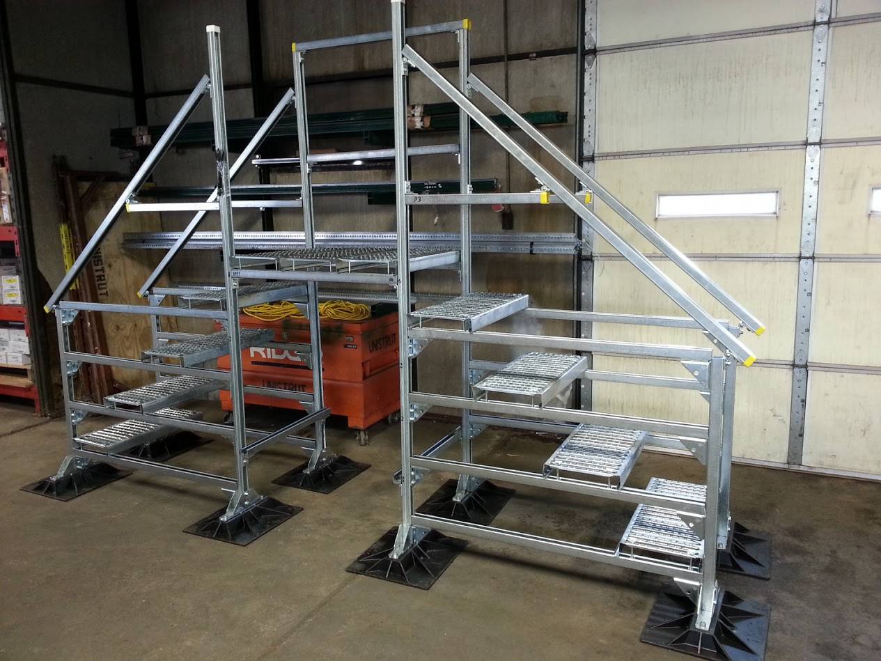 Crossover and access stairs unistrut prefabricated