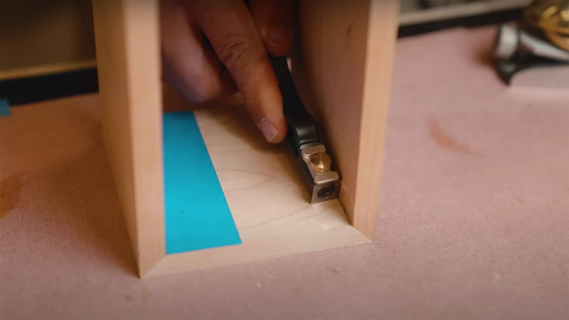 glue and corner scraper to remove squeeze out from inside corners