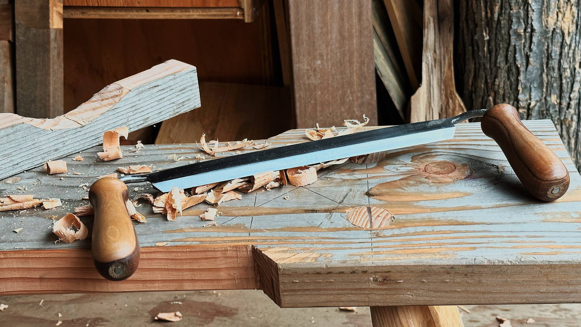 Drawknife Basics: The Surprisingly Versatile Hand Tool You Should be Using