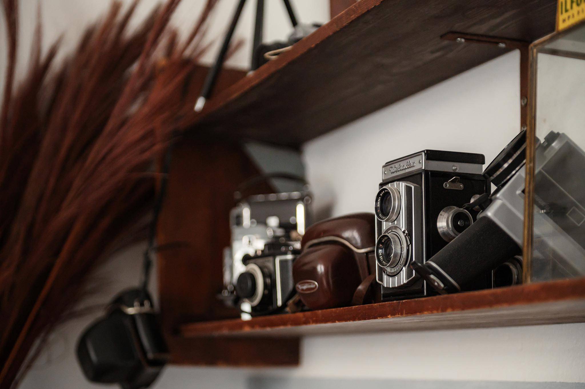 Eine Sammlung alter Kameras