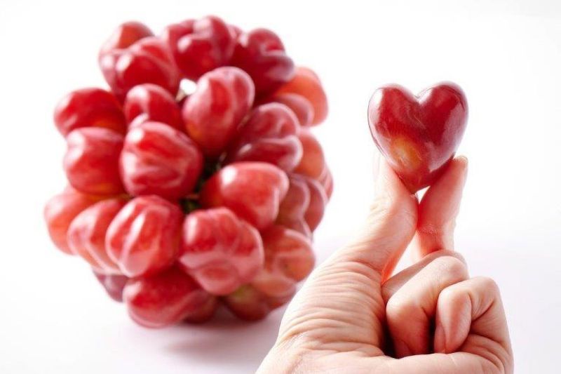Melissa's Melissa's Red Heart K-Grapes — product image