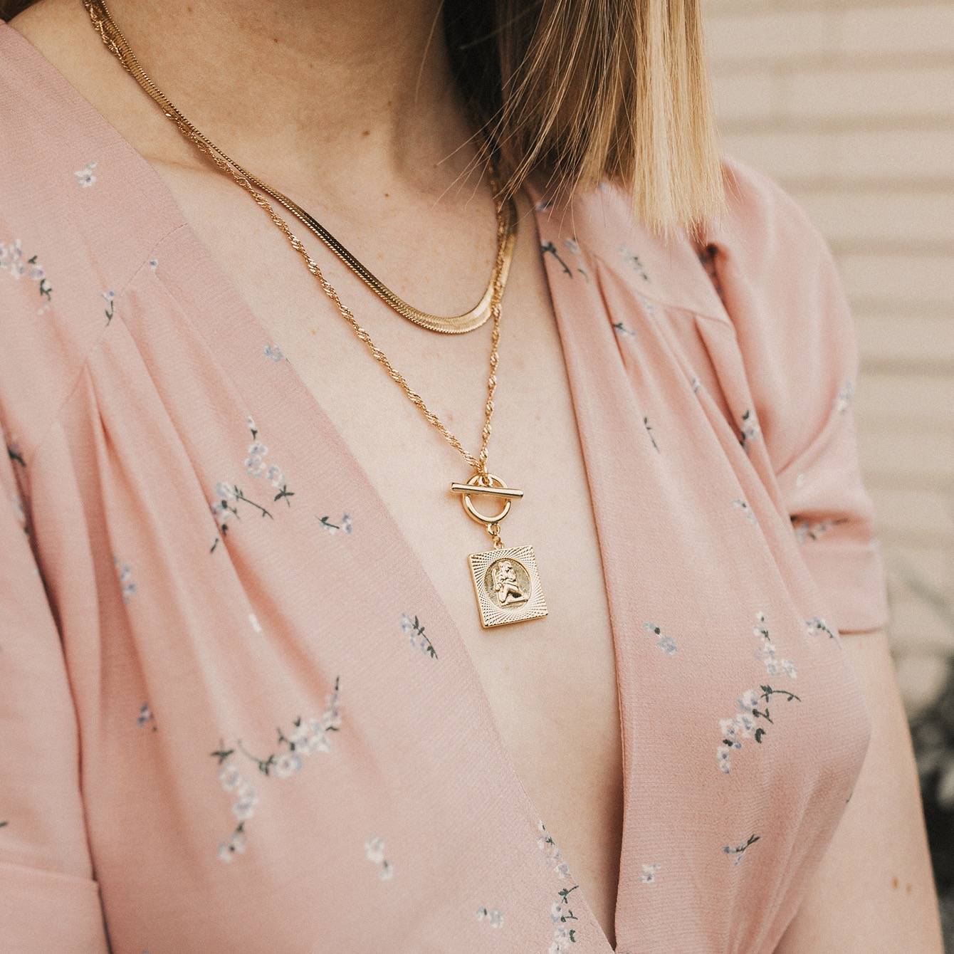 Layering necklaces with bezel drops on 14k Gold filled chain – SGV
