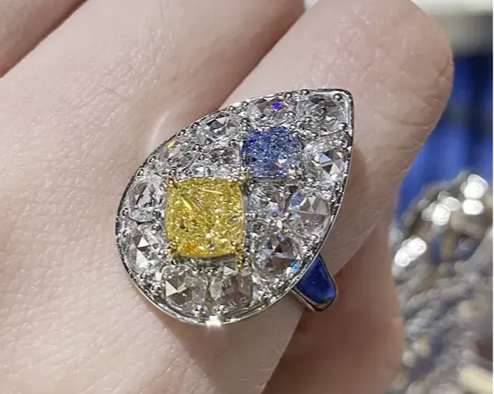 Blue and yellow diamond color combination ring