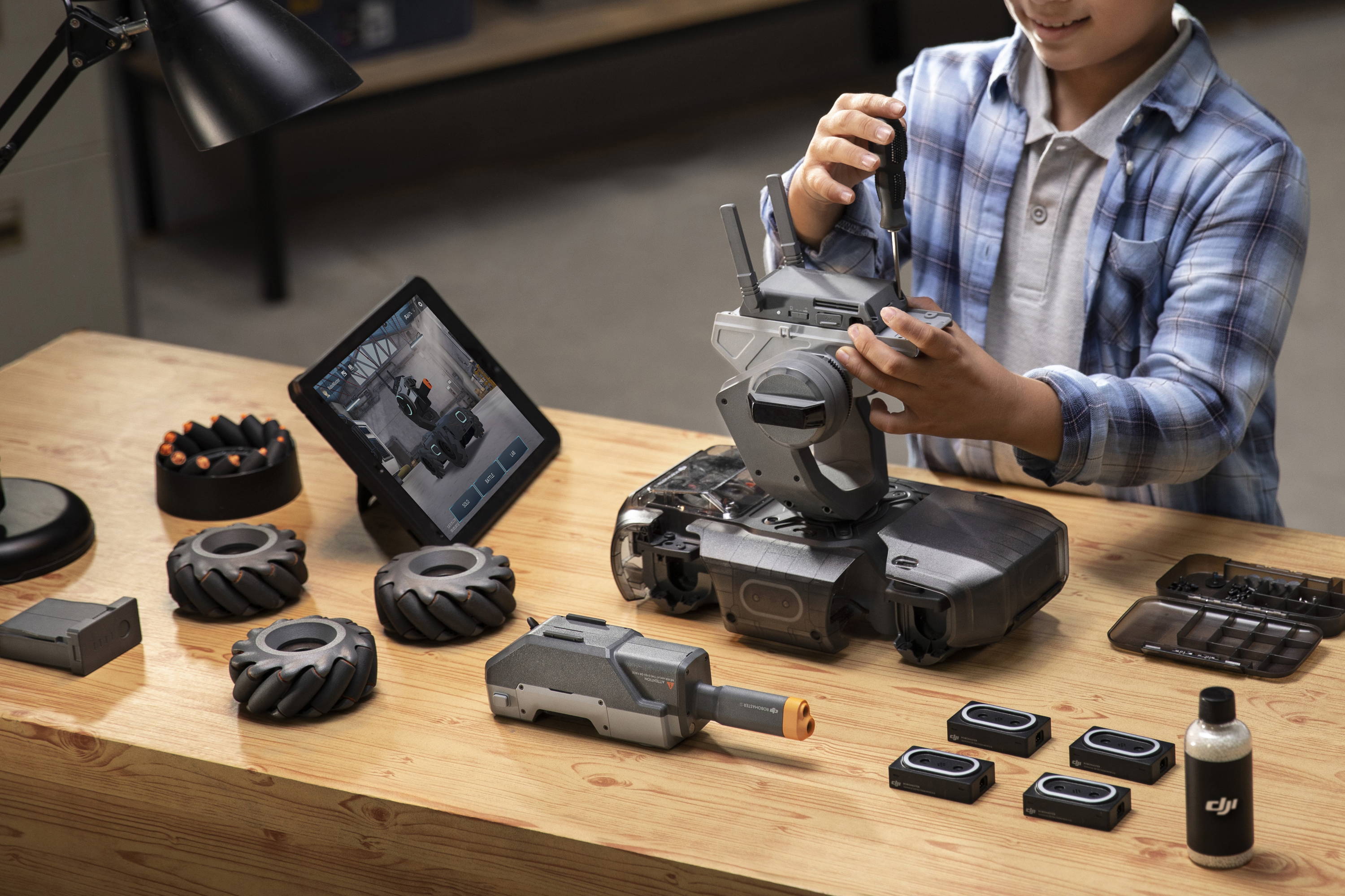 DJI RoboMaster S1 learn by doing