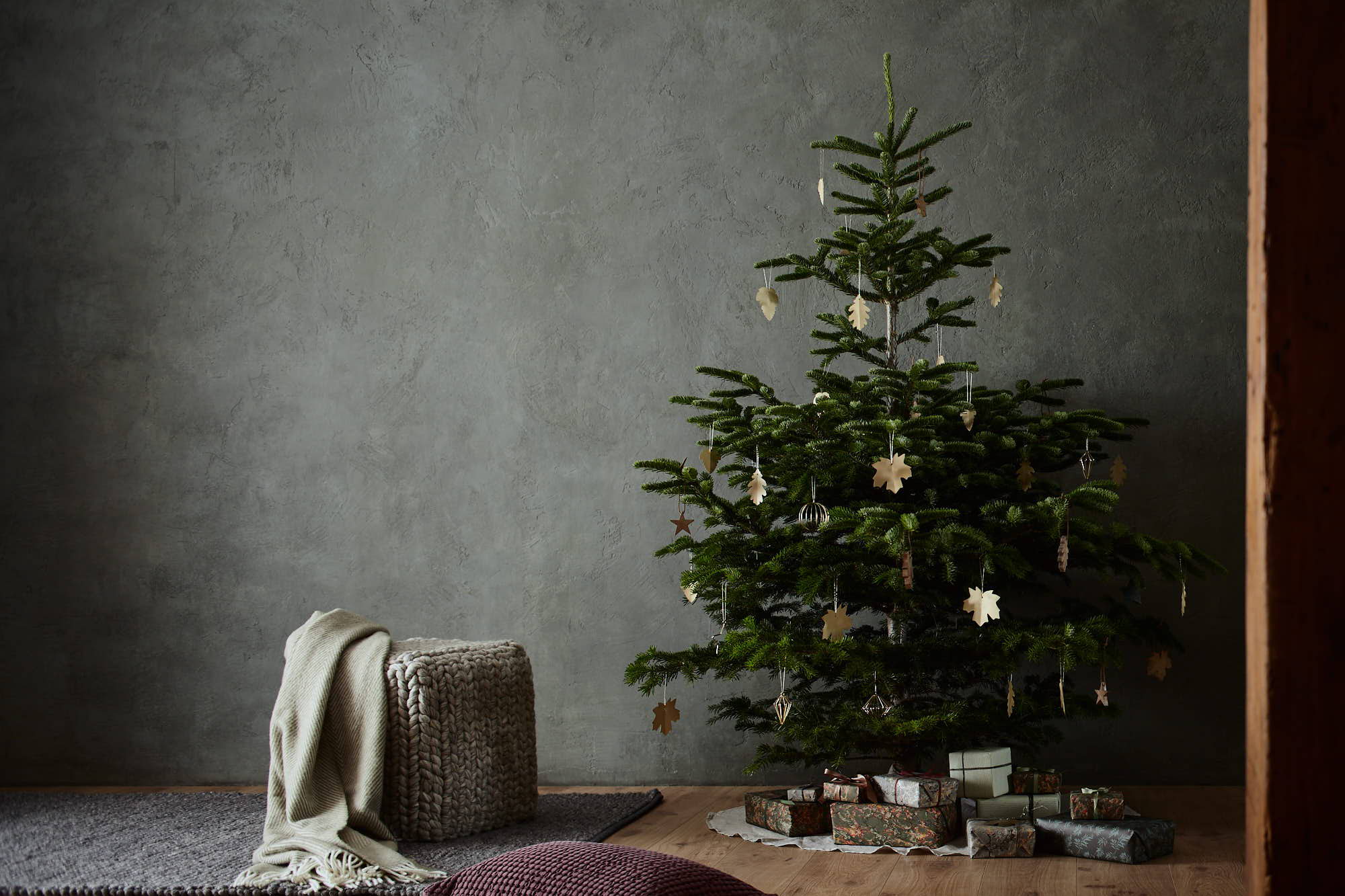 Christmas tree with pouffe and blanket