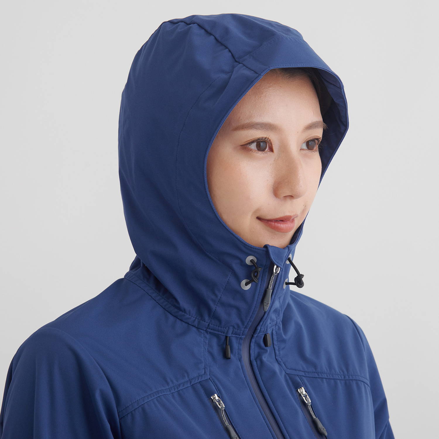 finetrack（ファイントラック）/フロウラップフーディ/ネイビー/WOMENS
